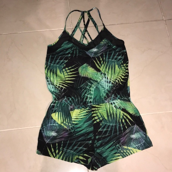 Fabletics Dash Romper Sz. S‎ - Picture 2 of 8